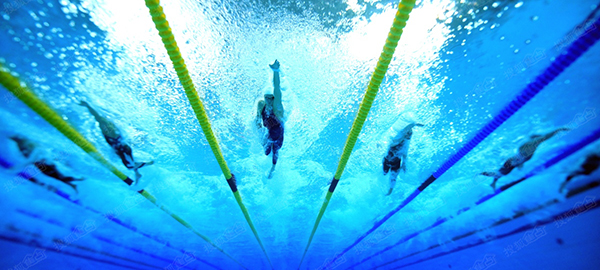 游泳池為什么要定期清潔消毒又舒特通州保潔整理呈現(xiàn)